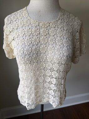Hand Crafted Cream Crochet Floral Short Sleeve Top